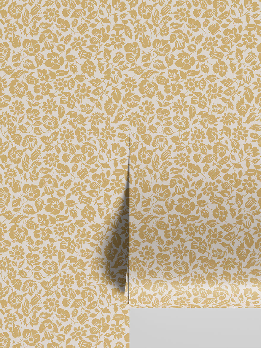 ButterscotchMeadowFloralWallpaper-Roll