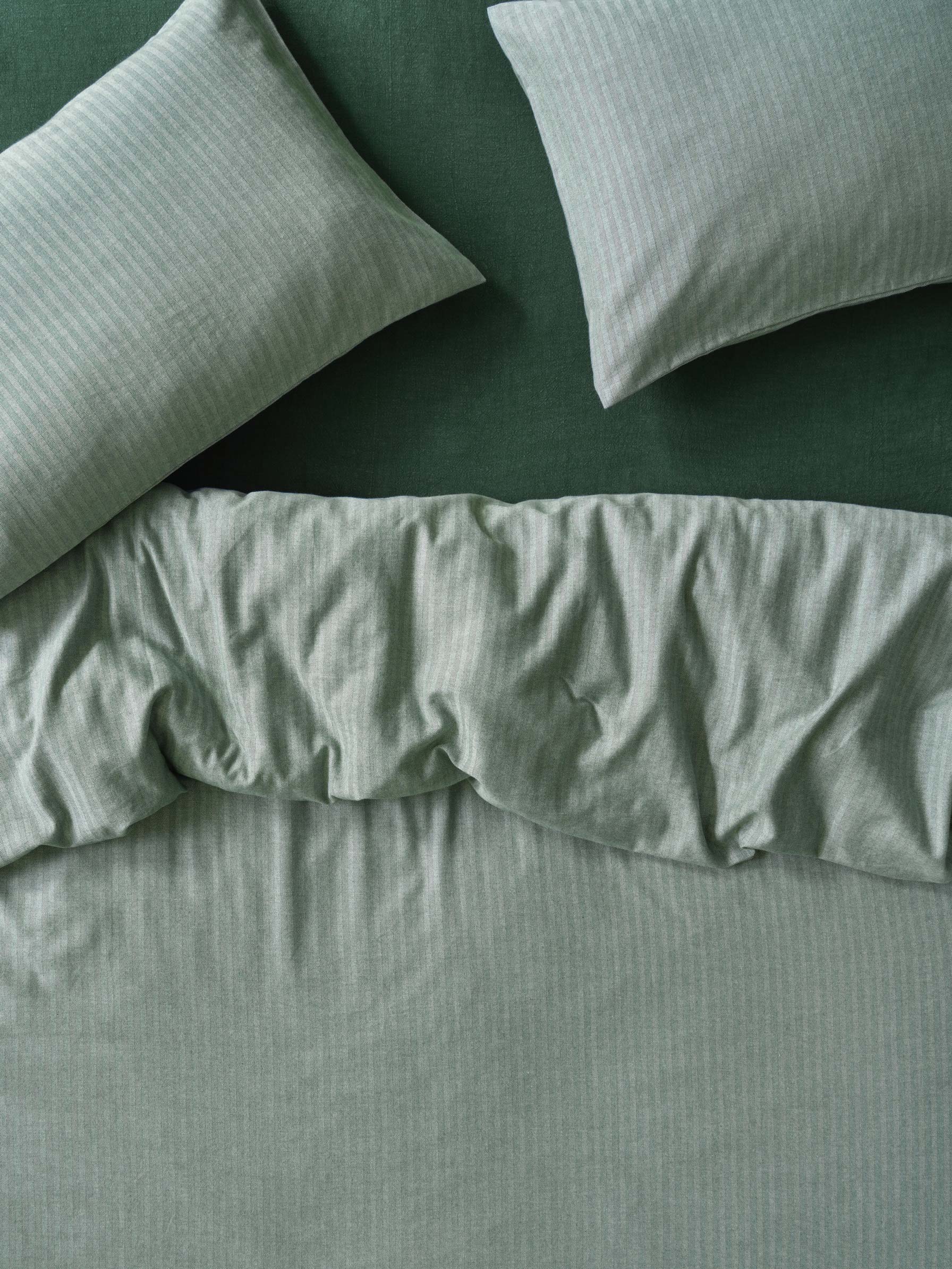 HERRINGBONE_SPRUCE_GREEN_387_V2copy