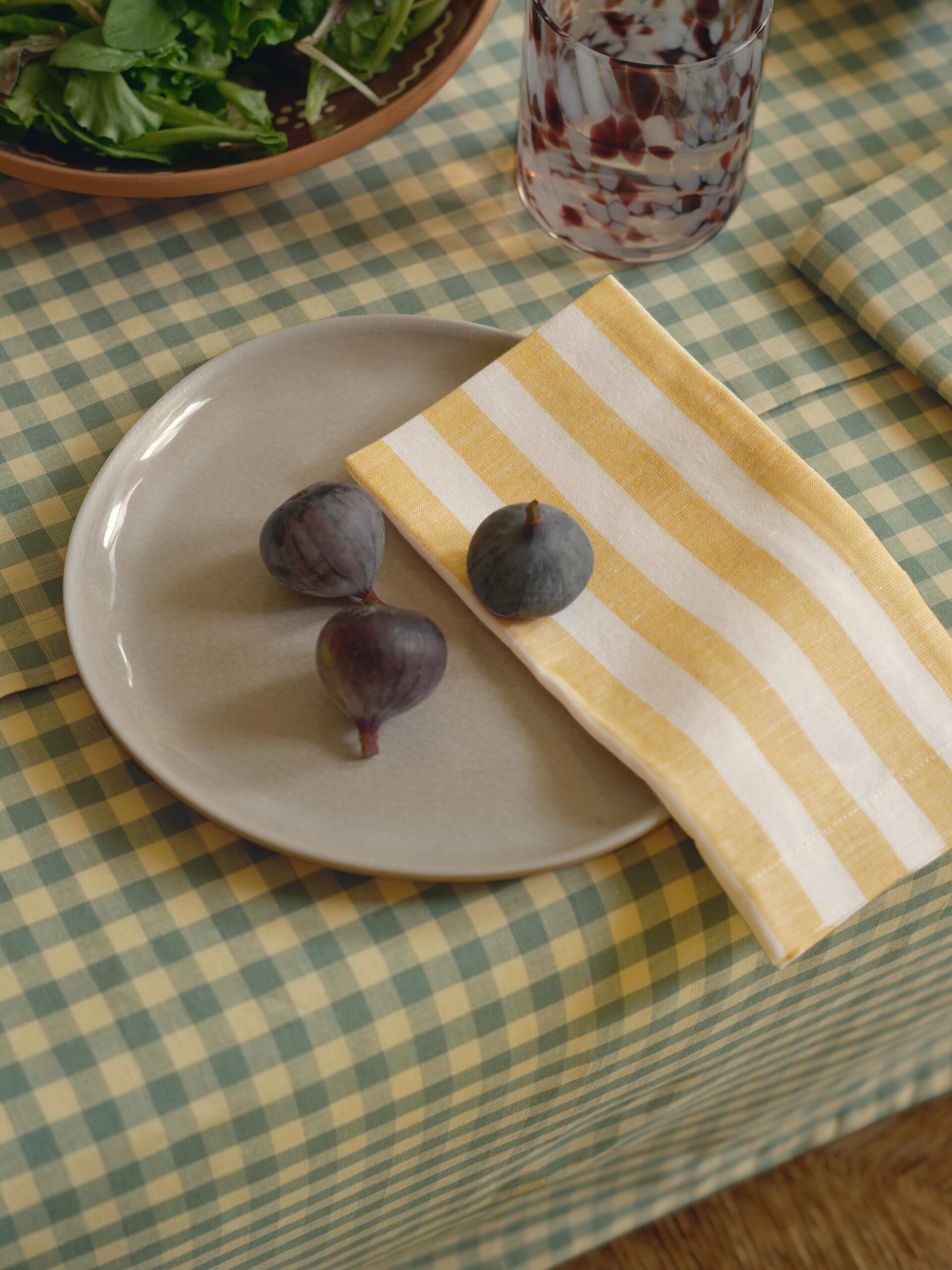 Honey_Pembroke_Stripe_Linen_Blend_Napkins_Set_of_4_-_2