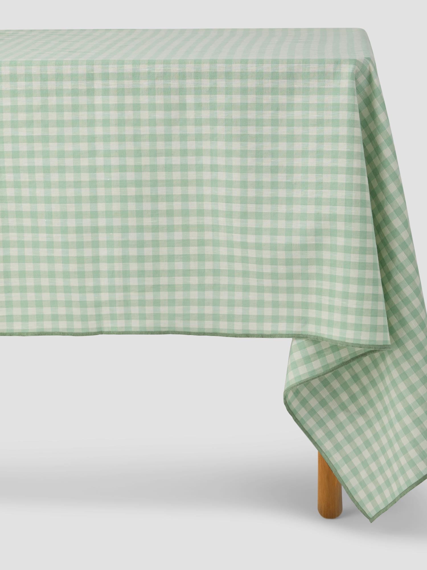 MEDIUM-TABLECLOTHSAGE-GREENMain_69ce86d4-1ee8-4e0a-ba4b-4321c4e8629f