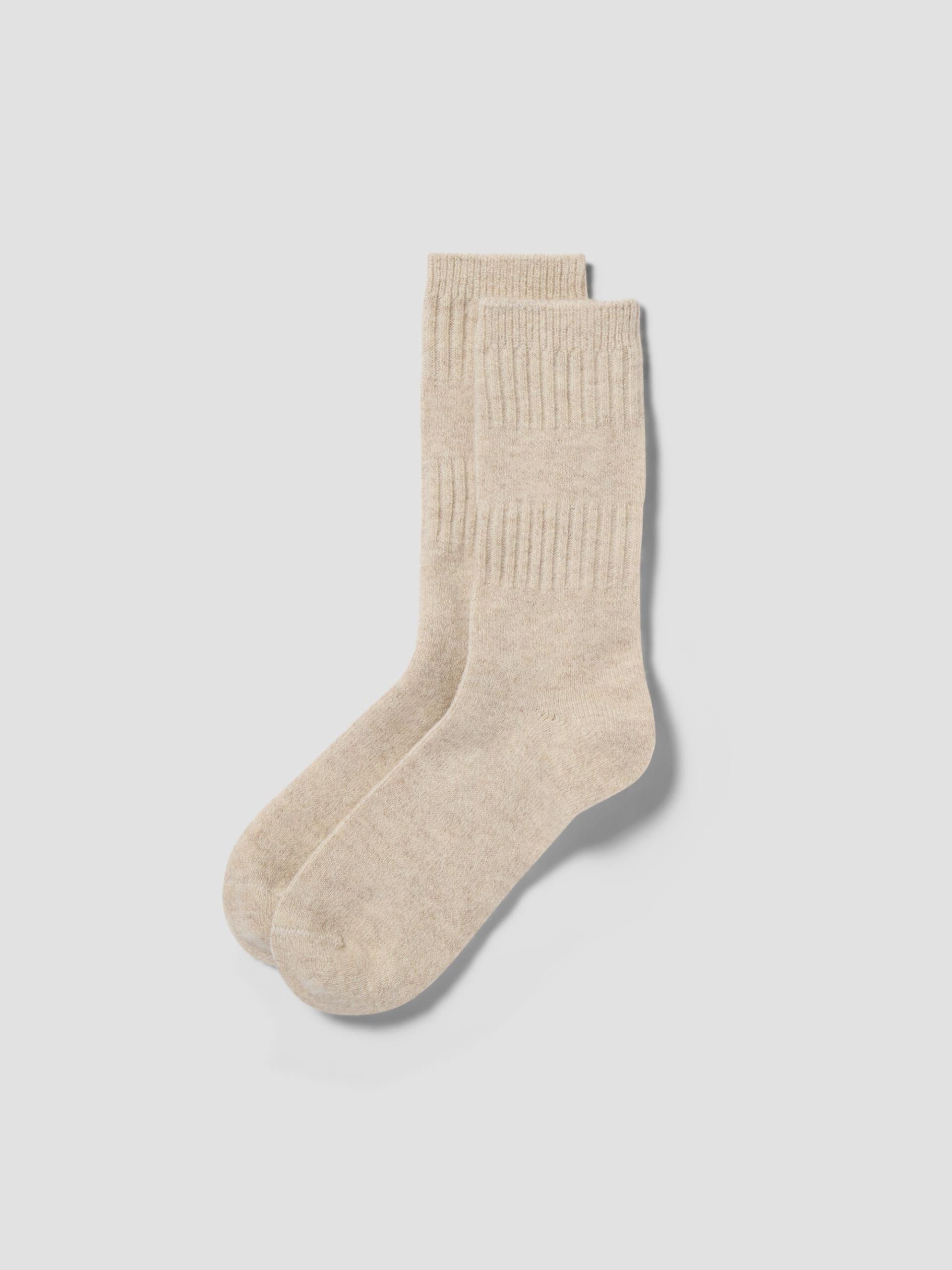 MERINO-WOOL-RIBBED-SOCKSOATMEALOVERHEAD