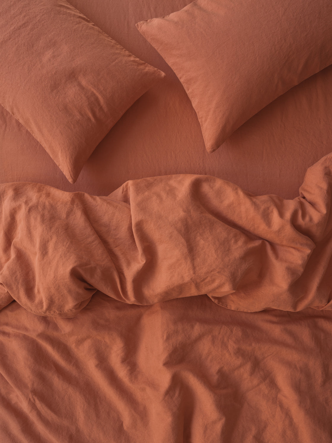 OVERHEAD-LIFESTYLE_BURNT_ORANGE_copy