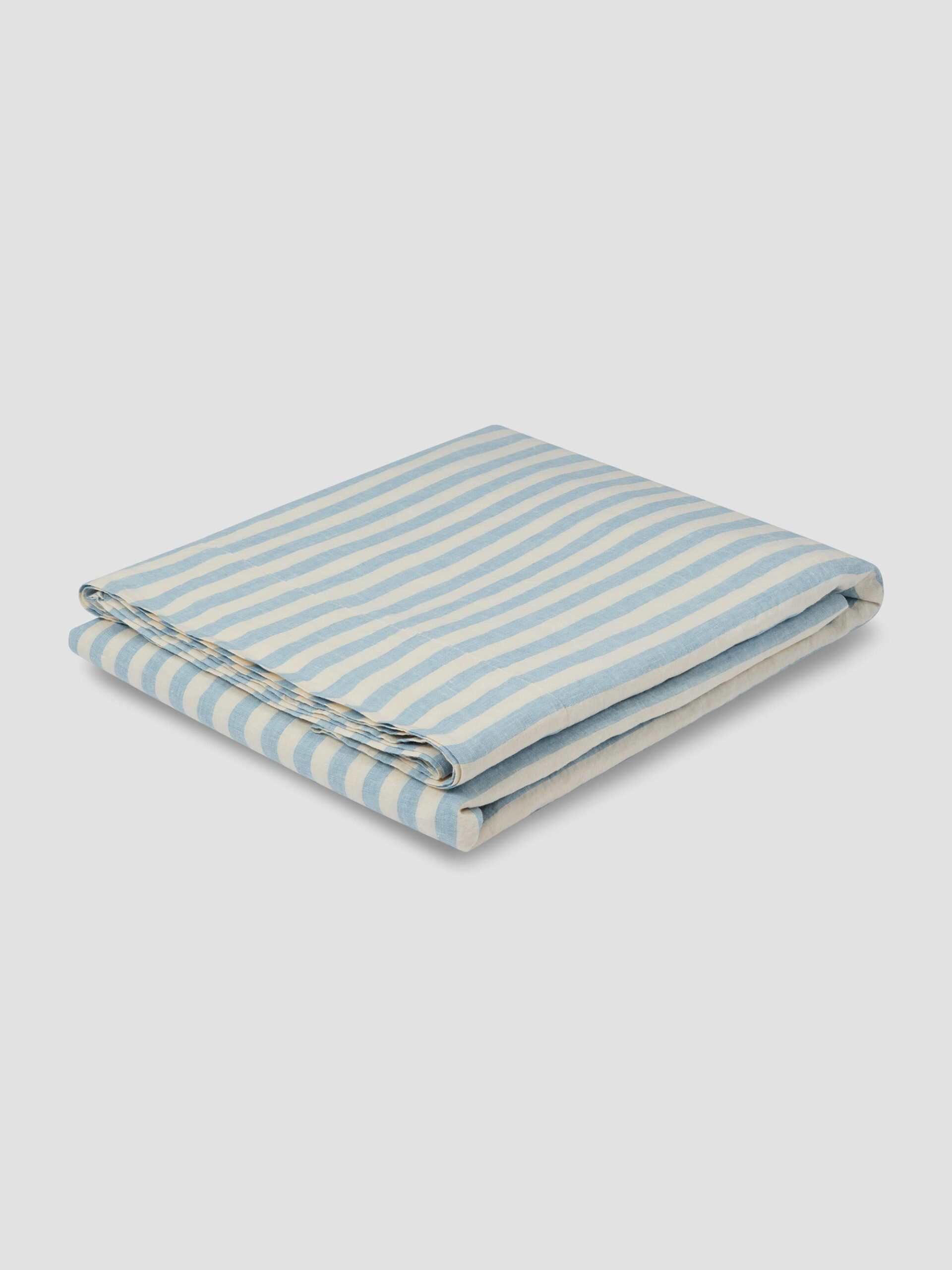 PEMBROKE-STRIPE-LINEN-BLEND-BEDDINGCOASTAL-BLUEFITTED-SHEET_copy