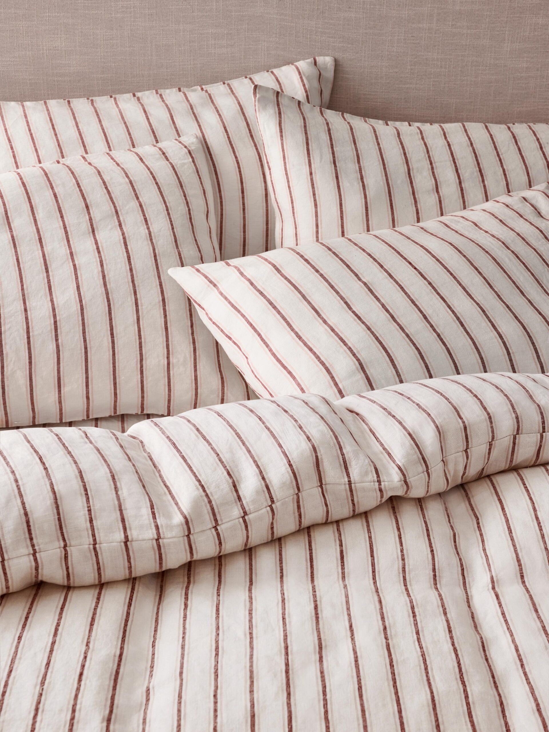 Pearl_Walderton_Stripe_100_Linen_8
