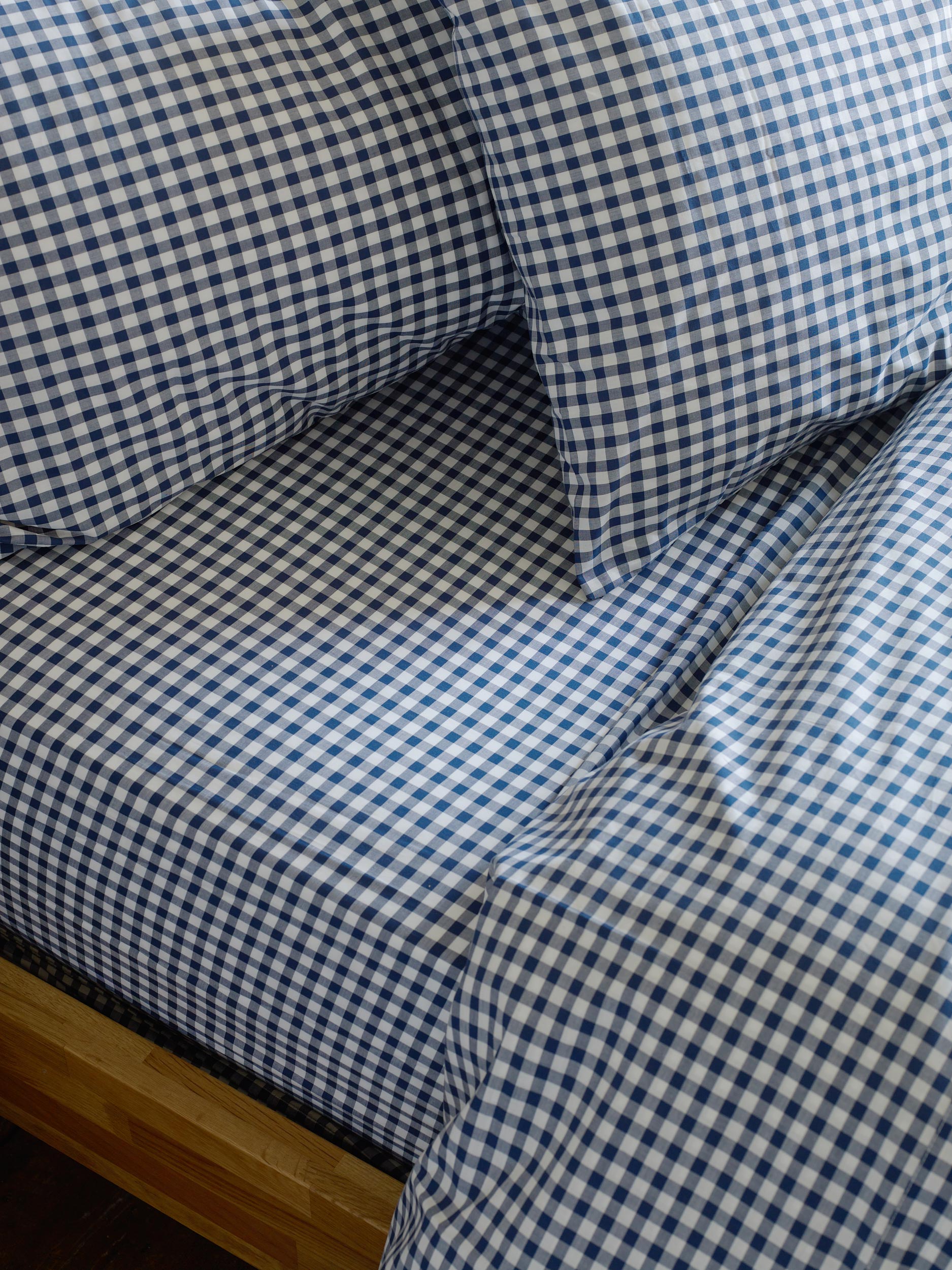 Piglet-in-Bed-Cotton-Bedding-Fitted-Sheet-Indigo-Gingham-Lifestyle_1_copy