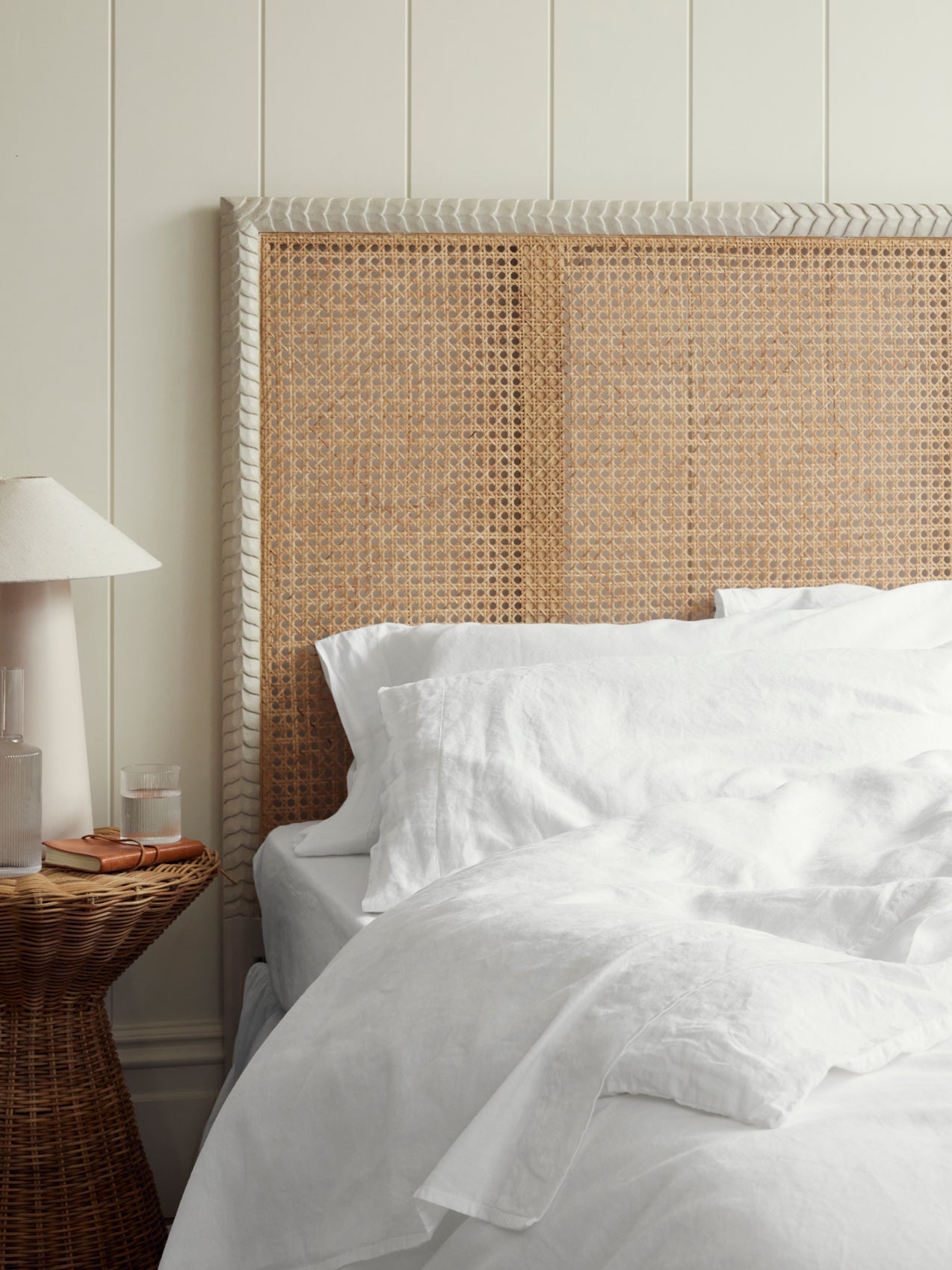 TobyMitchell2024_PIGLETINBED_LINENBLEND_WHITE_053_copy